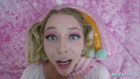 INSERTED Lily Larimar has something to show you