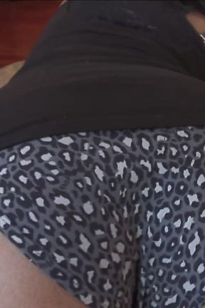 Girl  pleasing her mans big cock