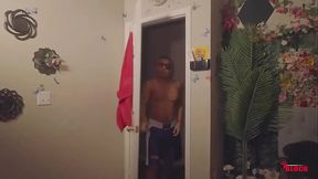 Cammy Lu wanted to know how to make it clap so i asked Sagat if he could help us out