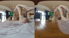 3dvr180 yide high heels and stockings dominate