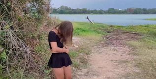 I Closed the Car and Remained Bottomless Outside