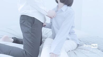 Steamy Japanese couple fuck in personal home videos