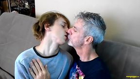Hot Gay Kissing with Elis