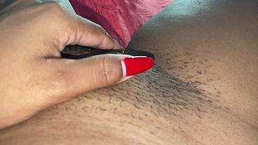Pau de borracha na buceta apertada