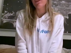 Homemade amateur teen solo