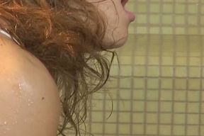 Wet pornstar fucked in ass in the shower