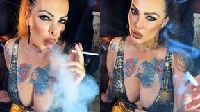 Gold Doll in Gold Leather and Ponytail – Winston 100s