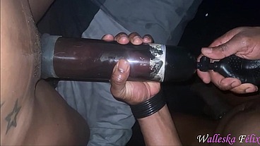 muito frot e sarração no escurinho do quintal de casa