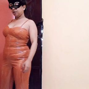 STEPMOM CATWOMAN WANTS BIG COCK FOR HER TIGHT PUSSY