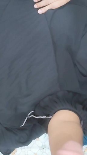 Special 3sume indian  hujurer wife ko two friend fucking video.   Clip 2