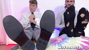 Darius & jock Cyrus got their lessons in a feet worship by hunky Monstah Mike