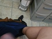 Quickie: Snap clips; hot gooey load.