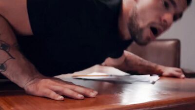 Bearded white stud chokes on a BBC and takes a hammering