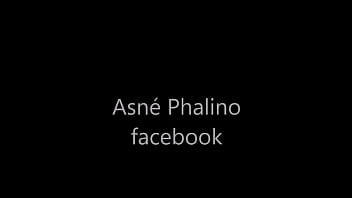 Asn&eacute_ Phalino MATUBATES IN CAM FOR  GUY  ON PHONE