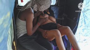Young Bhabhi Fucking with E-rickshaw Driver When She Not Pay Rent of E-rickshaw