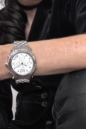 Under Watchful Eye: I&#039;ll Give You Five Minutes, Then You&#039;ll Cum! Lady Victoria Valente