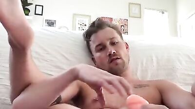 Loose Pussy Jock Fucks Hole