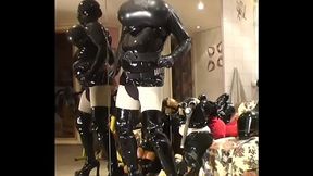 Roxina2005BizarreRetroSlut220205.WMV