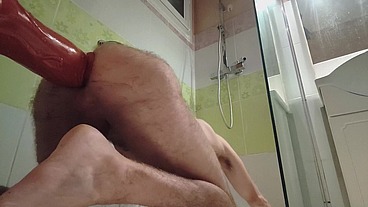 Je pénètre mon plus gros gode boysxxx02