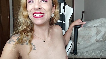 Sexy Letty fingering and masturbating