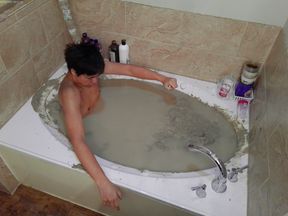 Pleasureable Solo Mudbath at Home 7