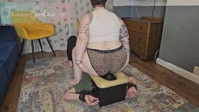 Breath Control By Booty: My Slave Fades Out Beneath Me