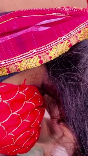 Outdoor sex Kolkata desi Bengali bhabi sex outside market   Clip 1