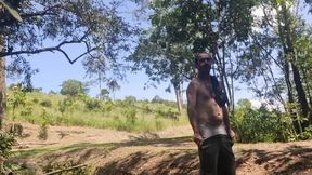 dando uma volta no parque.