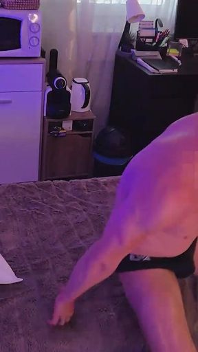 The Heterosexual Dominant Security Guard Comes Over Again and Makes Me Worship His Body and Suck His Cock