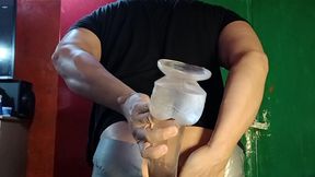 abriendo mi culo con cinta para prenarlo con varios dildos