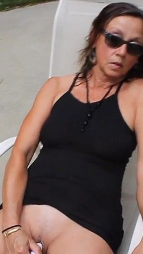 Great Solo Outdoor Masturbation MILF Candi Annie