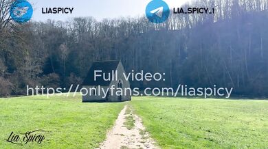 She gets fucked while hiking