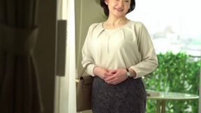 Keiko Itagaki's First Shooting Fifty-Wife Documentary Unveiled