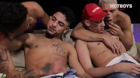suruba dos novinhos - anivversario hotboys