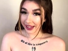 Brunette Solo Webcam Masturbation