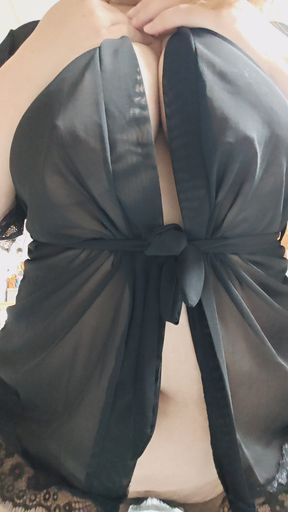 Come and see my sexy big breasts and big