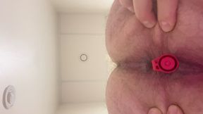 Big marker in the ass! I push a red marker in my fat ass