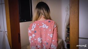Stepsister Asked to Sneak Into the Room Without Them Knowing