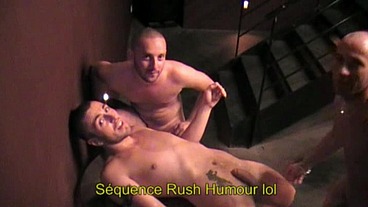 fucked in a sing in sauna with 2 tops boys