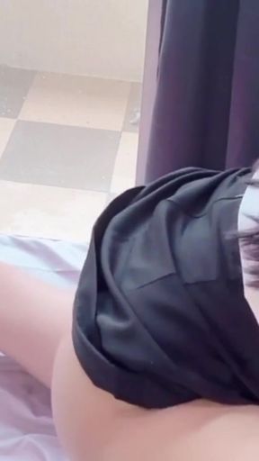 Creampie so good. A beautiful girl who is horny and gets fucked raw and creampied.   Clip 1
