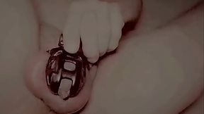 Casting a hombre heterosexual para porno gay y se mete un pepino en su culo