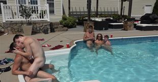 Labor Day orgy with guys who dream about anal