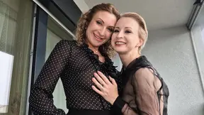 Nyloned Lesbos in the Heat