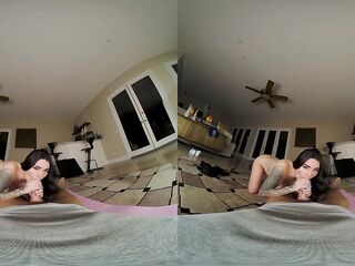 Bosom Babe Suttin Exercises Naked In Front OF You And Makes You Horny