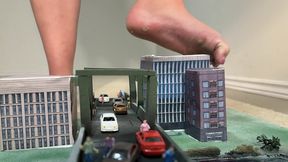 F4 200ft giantess I destroy a street and bridge full of tinies