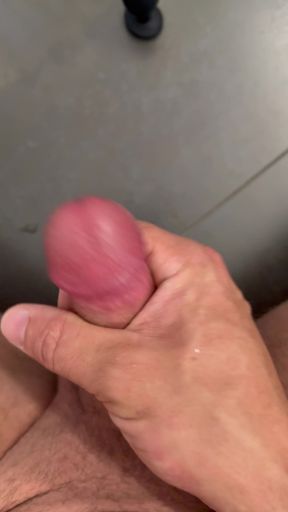 Wixxing in the bathroom