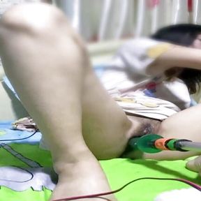 Fuck machine squirt 2. Sky united 007