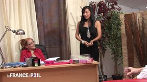 Horny Scumbag Lick Roommates Pussy