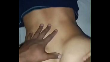 Meu novo vizinho hetero casado com mulher pediu pra eu dar o cu pra ele