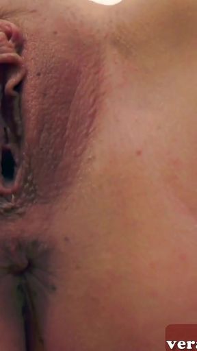 Must-share moment from "German skinny milf gets her first time amateur creampie casting"